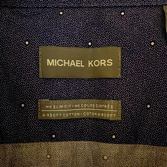 *HOST PICK* 2 for 1 BUNDLE - Michael Kors Button Down x 2 - Picture 7 of 7